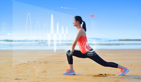 Google Health AI Coach Expands Beyond Fitbit to Challenge ChatGPT in Digital Wellness Race