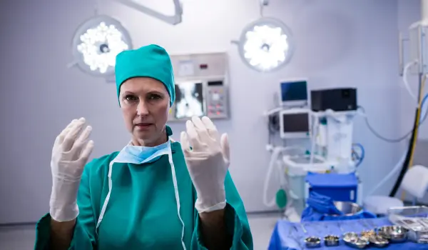 Surgical Robotics Market Surges as CMR Surgical Wins FDA Nod for Gallbladder Device